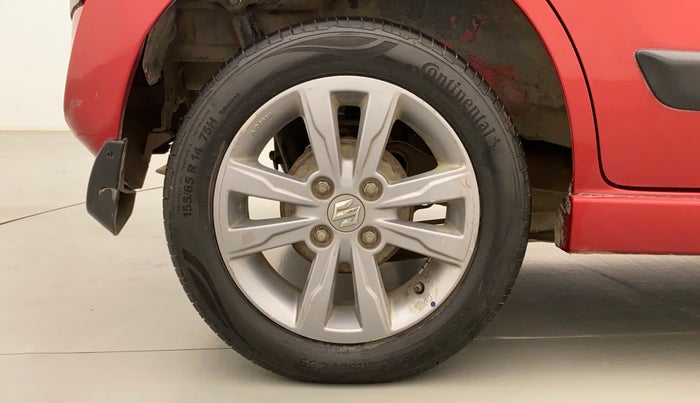 2014 Maruti Wagon R Stingray VXI, Petrol, Manual, 74,611 km, Right Rear Wheel
