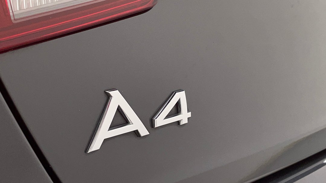 Badge (Boot Left Side)