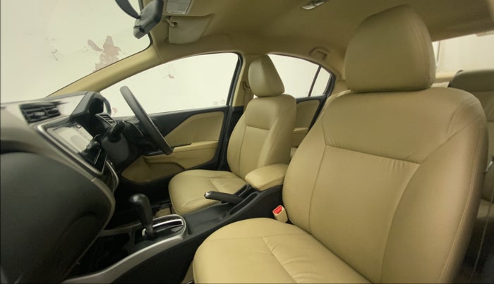 2017 Honda City 1.5L I-VTE V CVT, Petrol, Automatic, 42,660 km, Right Side Front Door Cabin