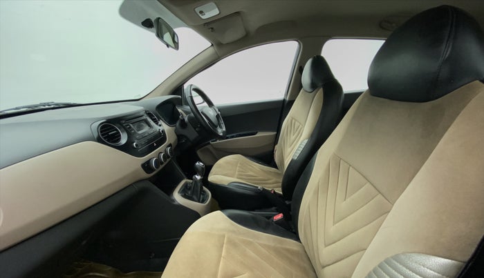 2014 Hyundai Grand i10 SPORTZ 1.2 KAPPA VTVT, Petrol, Manual, 63,289 km, Right Side Front Door Cabin