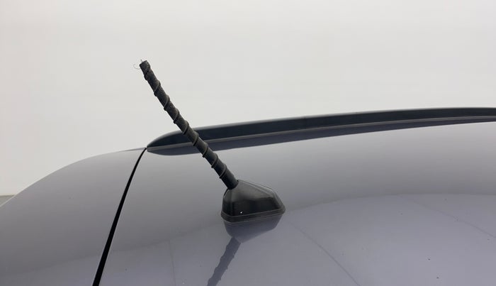 2014 Hyundai Grand i10 SPORTZ 1.2 KAPPA VTVT, Petrol, Manual, 63,289 km, Roof - Antenna has minor damage