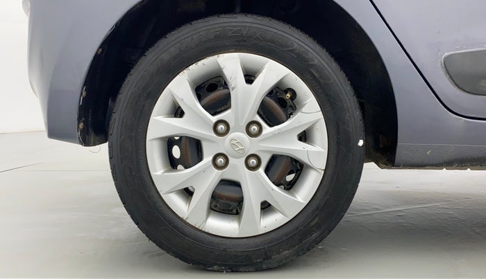 2014 Hyundai Grand i10 SPORTZ 1.2 KAPPA VTVT, Petrol, Manual, 63,289 km, Right Rear Wheel