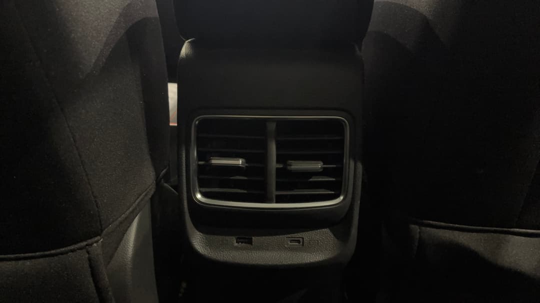 2022 MG ZS EV Excite, Automatic, 21301 km, Rear A/C Vent