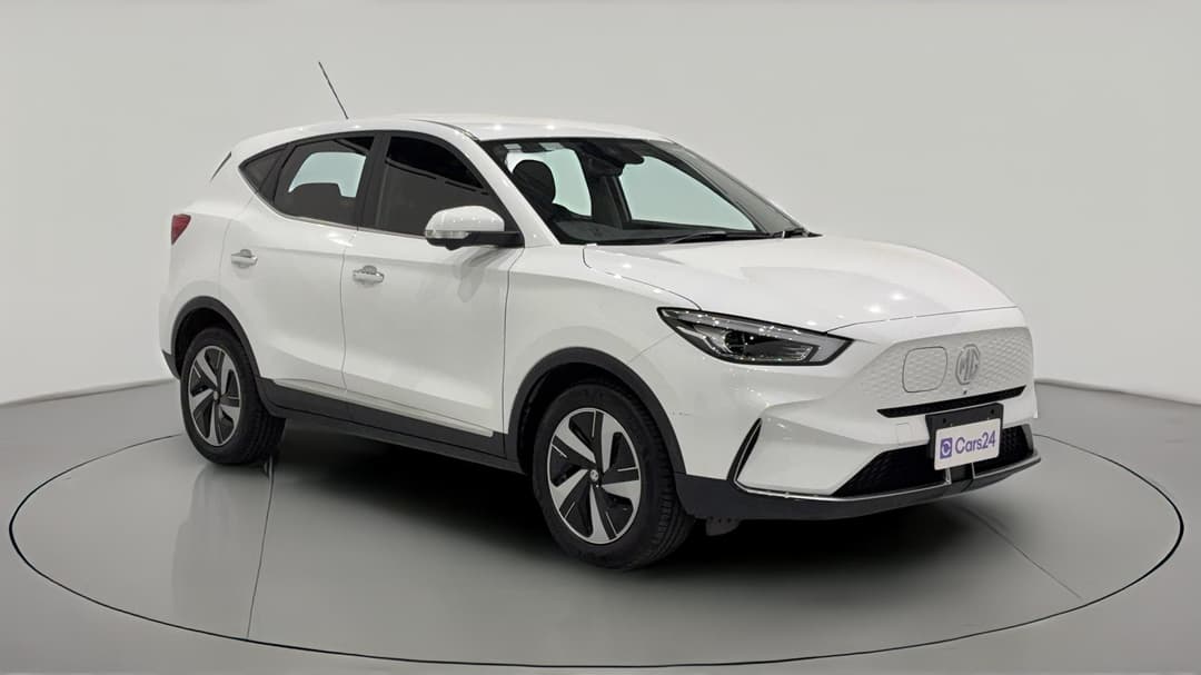 2022 MG ZS EV Excite, Automatic, 21301 km, Right Front Diagonal (45- Degree) View