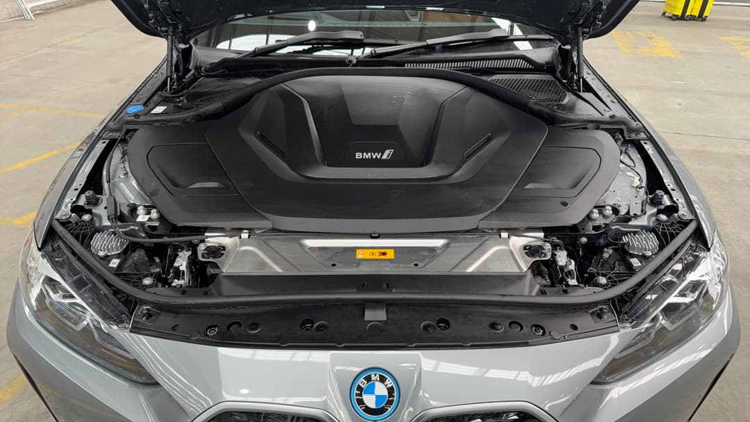 2024 BMW I4 Edrive35 Gran Coupe, Automatic, 44774 km, Open Bonnet (Engine)