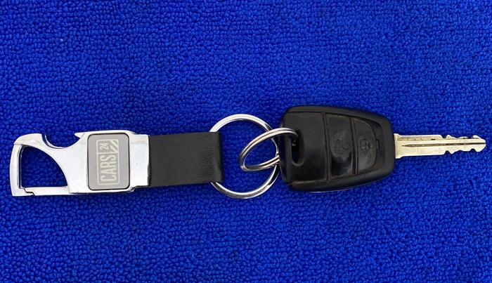 2018 Hyundai Grand i10 MAGNA 1.2 KAPPA VTVT, Petrol, Manual, 32,032 km, Key Close Up