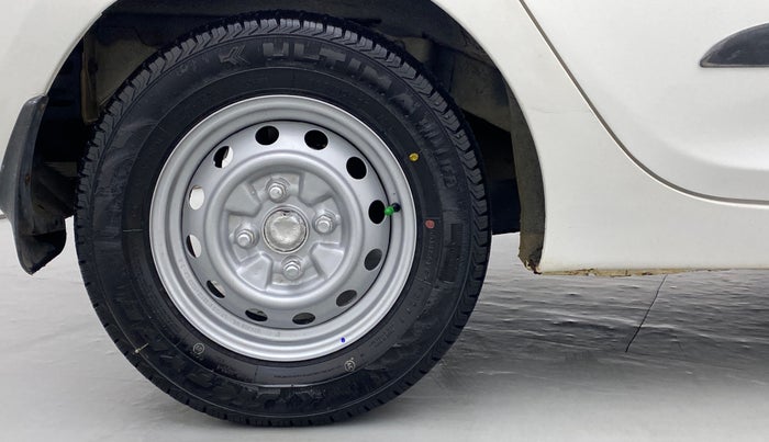 2013 Hyundai Eon D LITE PLUS, Petrol, Manual, 38,442 km, Right Rear Wheel