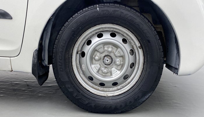 2013 Hyundai Eon D LITE PLUS, Petrol, Manual, 38,442 km, Right Front Wheel
