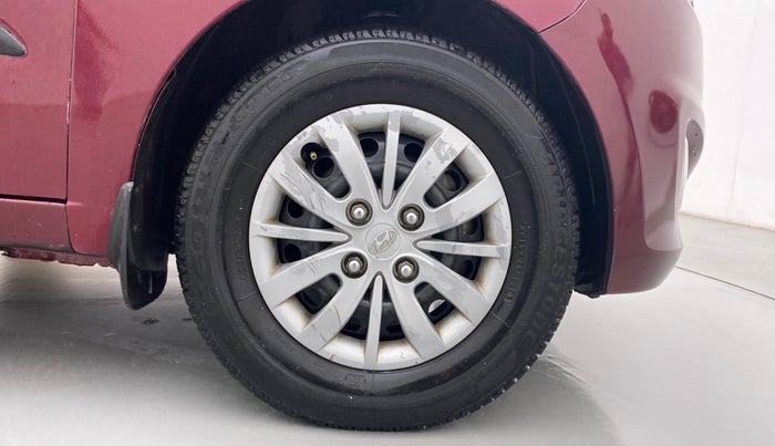 2014 Hyundai i10 SPORTZ 1.1, Petrol, Manual, 87,796 km, Right Front Wheel