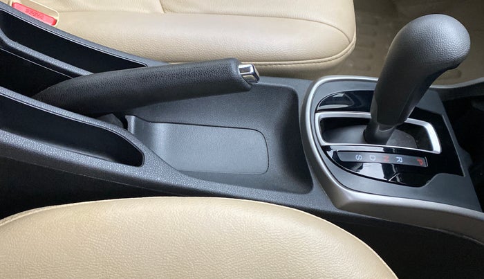 2019 Honda City V CVT, Petrol, Automatic, 43,798 km, Gear Lever