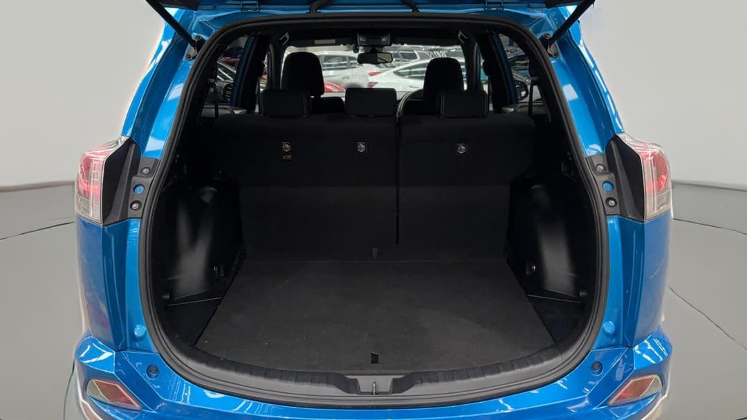 2016 Toyota RAV4 Gxl (4x4), Automatic, 115172 km, Boot Inside View