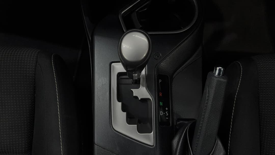 2016 Toyota RAV4 Gxl (4x4), Automatic, 115172 km, Gear Lever 