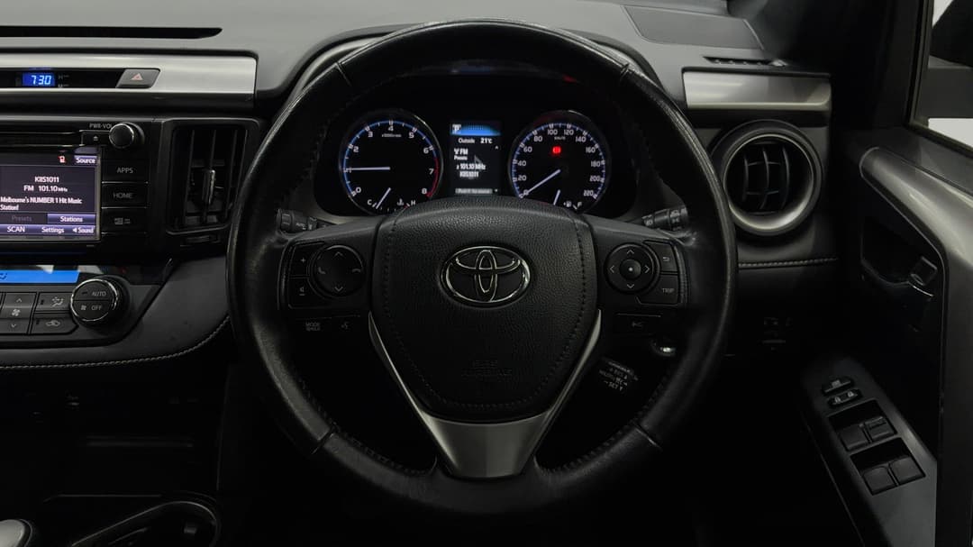 2016 Toyota RAV4 Gxl (4x4), Automatic, 115172 km, Steering Wheel Close-up