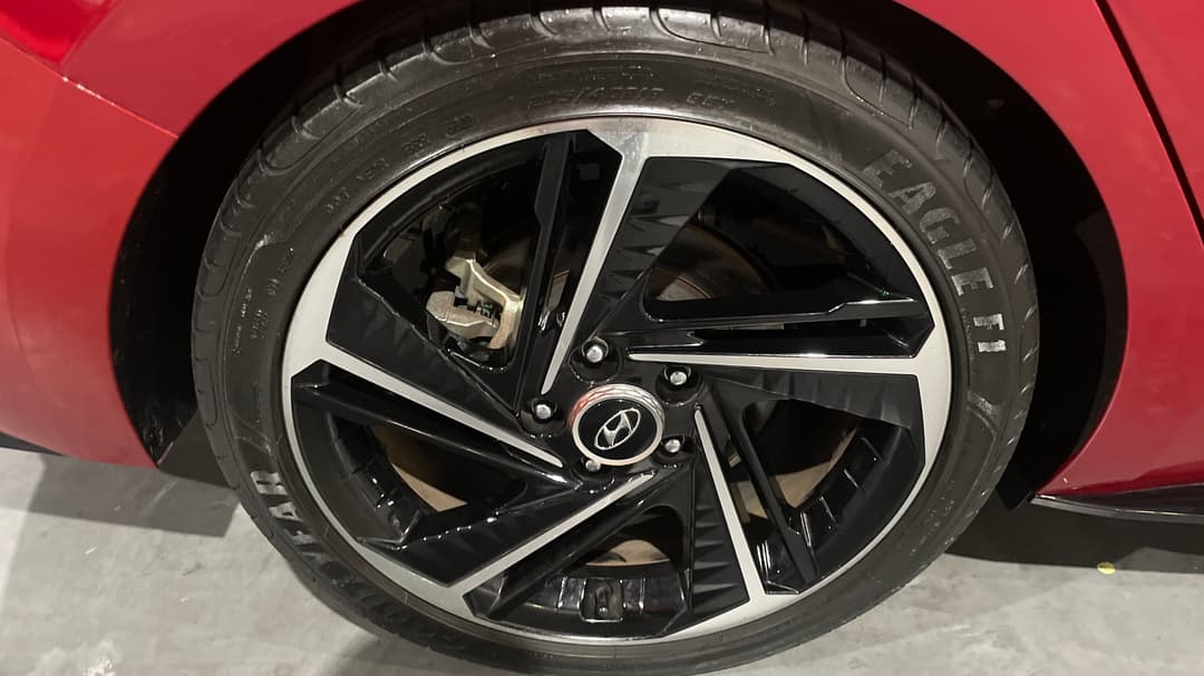 2021 Hyundai i30 N Line Special Edition, Automatic, 24576 km, Right Rear Wheel