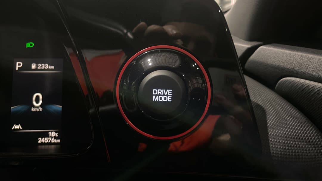 2021 Hyundai i30 N Line Special Edition, Automatic, 24576 km, Utility Switches/Buttons