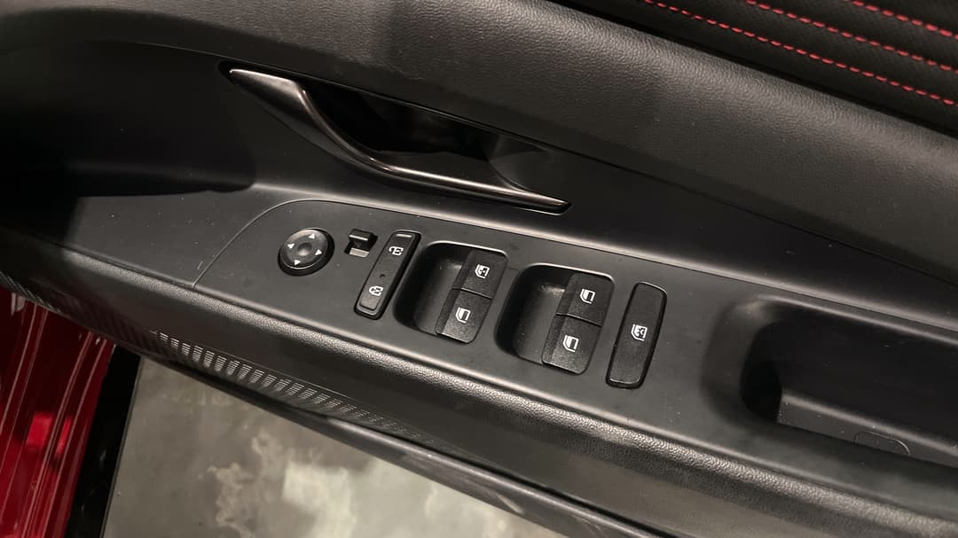 2021 Hyundai i30 N Line Special Edition, Automatic, 24576 km, Drivers Side Door Panel Controls