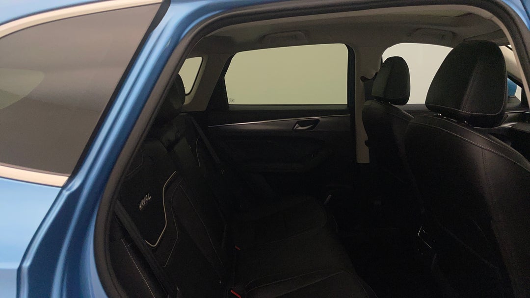 2023 GWM Haval Jolion Ultra Hybrid, Automatic, 25598 km, Right Side Rear Door Cabin View