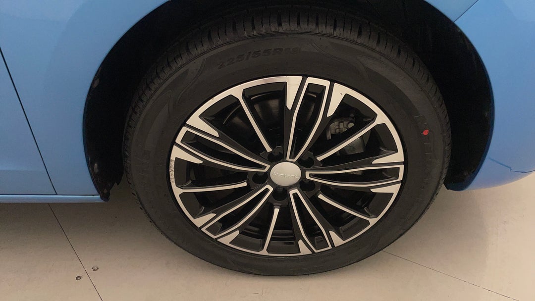 2023 GWM Haval Jolion Ultra Hybrid, Automatic, 25598 km, Right Front Wheel