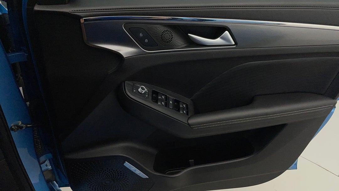 2023 GWM Haval Jolion Ultra Hybrid, Automatic, 25598 km, Speaker View