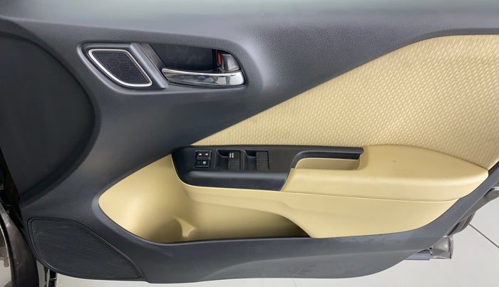 2020 Honda City V MT PETROL, Petrol, Manual, 4,216 km, Driver Side Door Panels Control