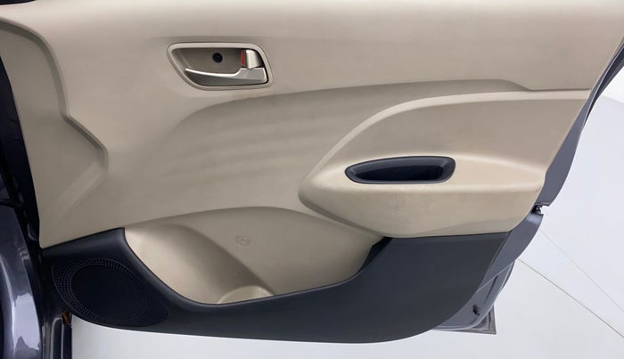 2019 Hyundai NEW SANTRO 1.1 SPORTS AMT, Petrol, Automatic, 30,912 km, Driver Side Door Panels Control