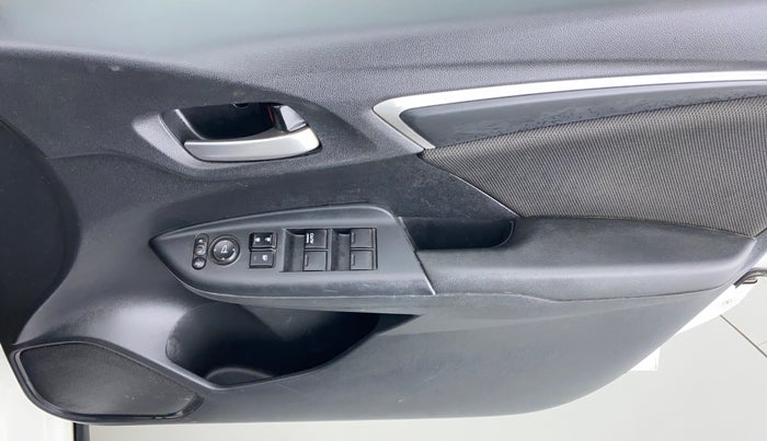 2020 Honda WR-V 1.5 i-DTEC VX MT, Diesel, Manual, 61,360 km, Driver Side Door Panels Control