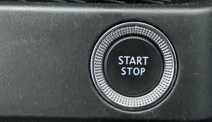 2021 Renault Kiger RXT 1.0 MT, Petrol, Manual, 16,466 km, Keyless Start/ Stop Button