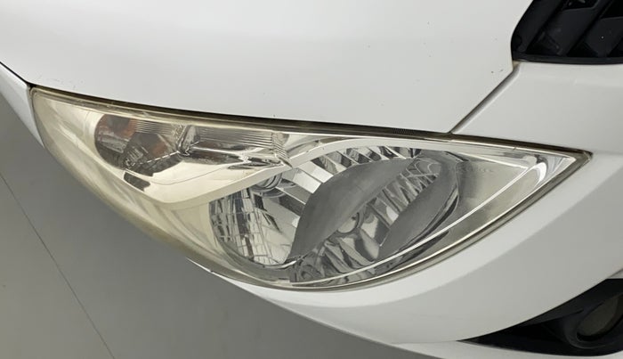 2012 Maruti Ertiga VDI, Diesel, Manual, 1,05,351 km, Right headlight - Faded