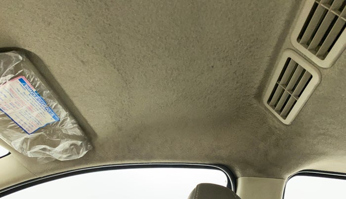 2012 Maruti Ertiga VDI, Diesel, Manual, 1,05,351 km, Ceiling - Roof lining is slightly discolored