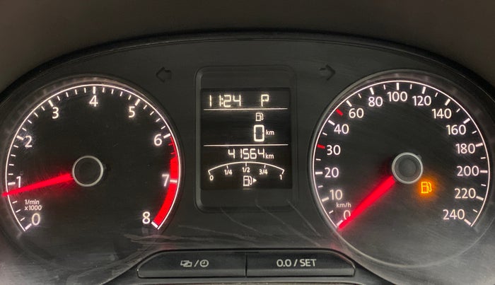 2016 Volkswagen Vento HIGHLINE 1.2 TSI AT, Petrol, Automatic, 41,909 km, Odometer Image