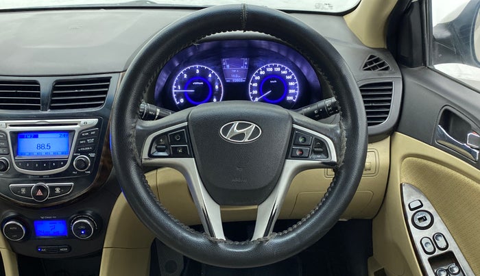2014 Hyundai Verna FLUIDIC 1.6 CRDI SX OPT, Diesel, Manual, 94,372 km, Steering Wheel Close Up