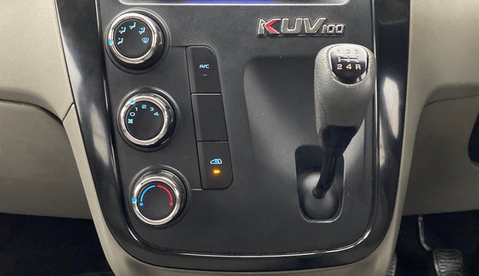 2017 Mahindra Kuv100 K4 6 STR, Petrol, Manual, 48,413 km, Gear Lever