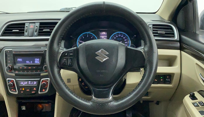 2017 Maruti Ciaz VDI+ SHVS, Diesel, Manual, 69,415 km, Steering Wheel Close Up