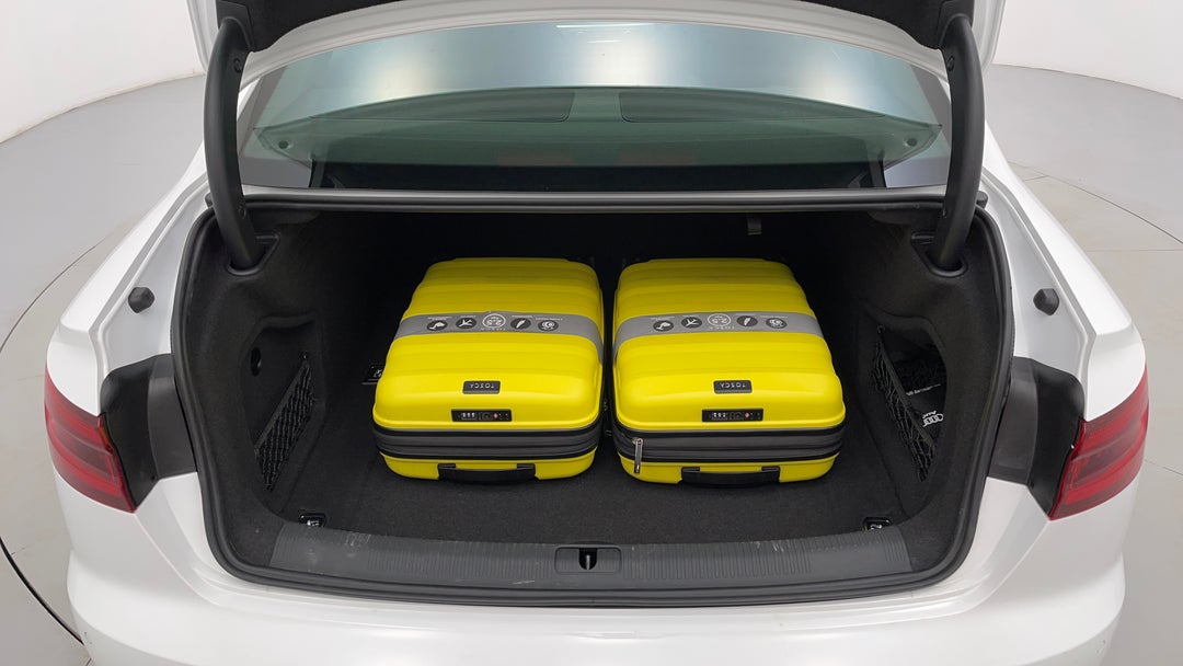 2019 Audi A4 2.0 Tfsi S Tronic S Line, Automatic, 26641 km, Boot Inside View with Luggage