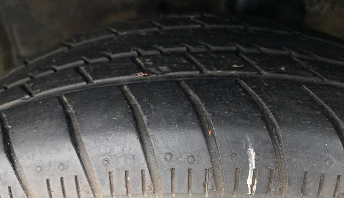 2019 Maruti Celerio VXI CNG OPT, CNG, Manual, 46,196 km, Left Front Tyre Tread