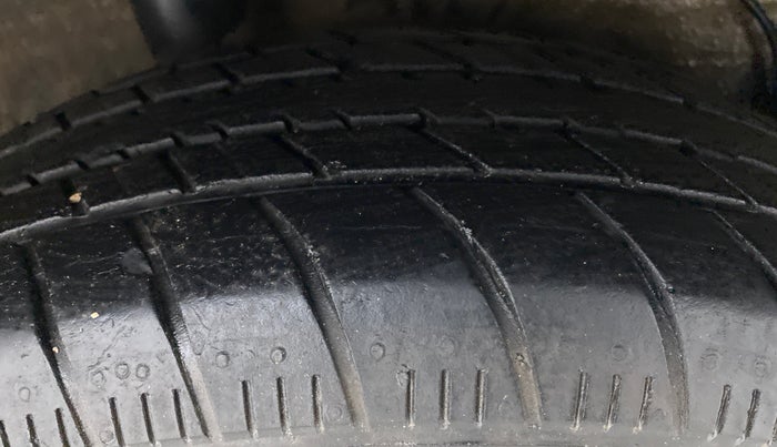 2019 Maruti Celerio VXI CNG OPT, CNG, Manual, 46,196 km, Right Rear Tyre Tread