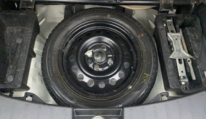 2017 Maruti Wagon R 1.0 VXI, Petrol, Manual, 39,082 km, Spare Tyre