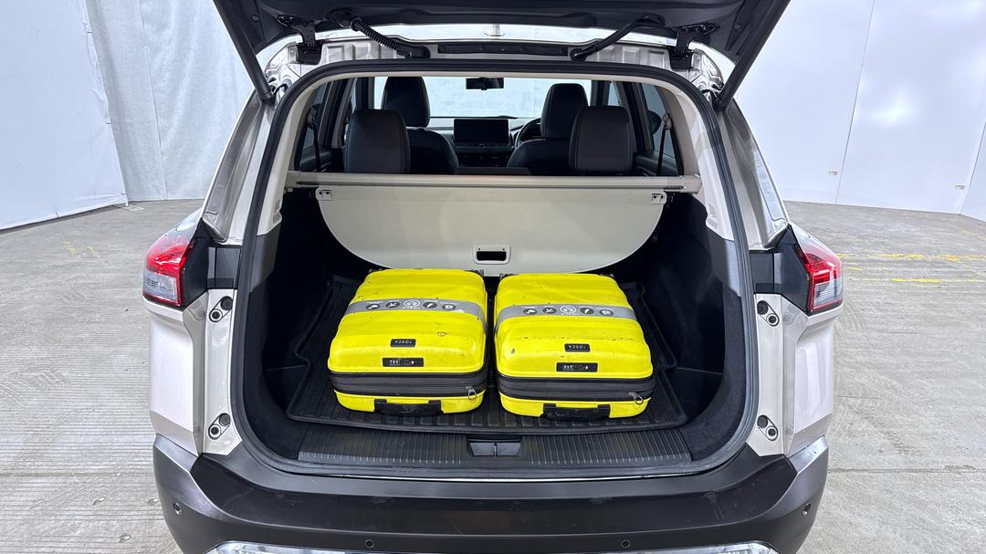 2024 Nissan X-trail Ti (4WD) E-power (hybrid), Automatic, 16303 km, Boot Inside View with Luggage