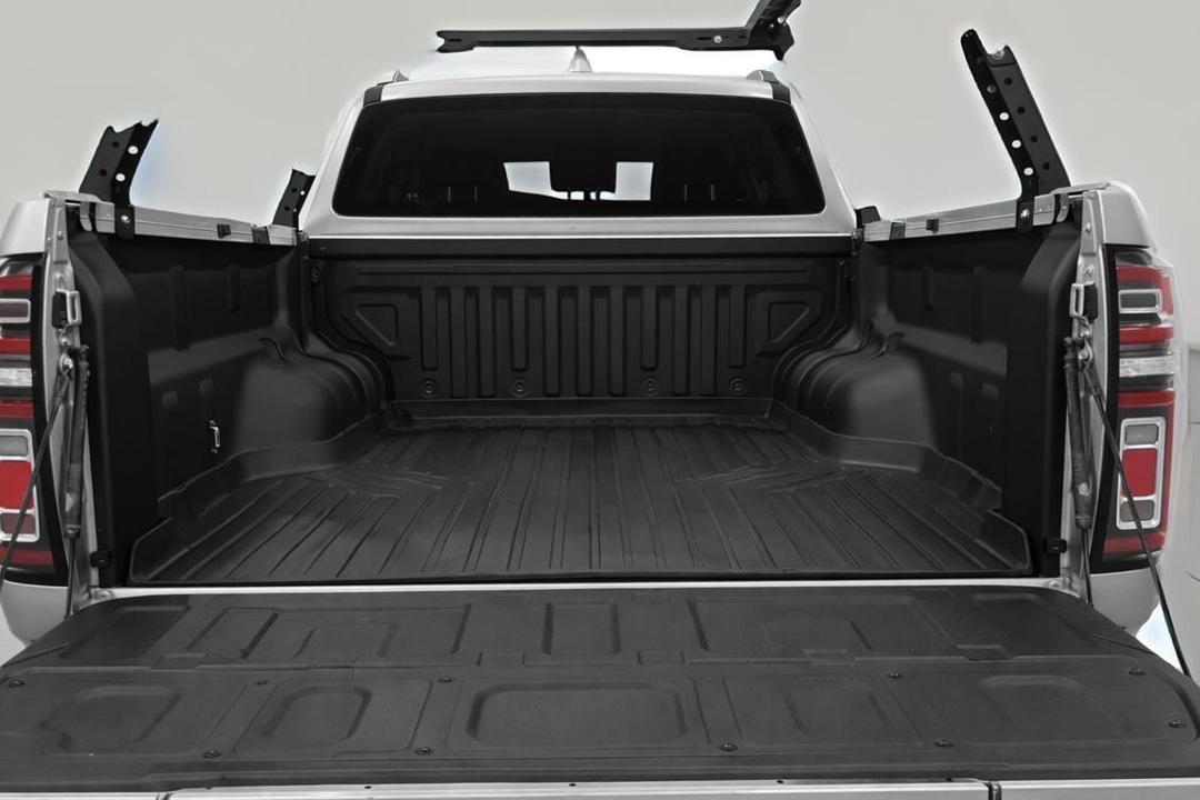 2020 GWM Ute Cannon-l (4x4), Automatic, 74345 km, Boot Inside View