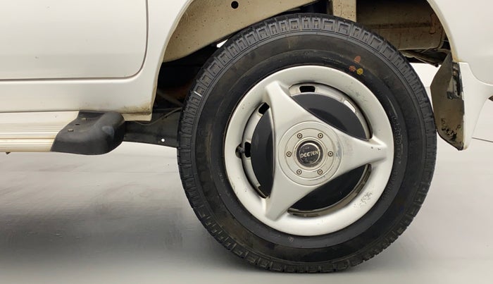 2019 Maruti Eeco 7 STR, Petrol, Manual, 9,012 km, Left Rear Wheel