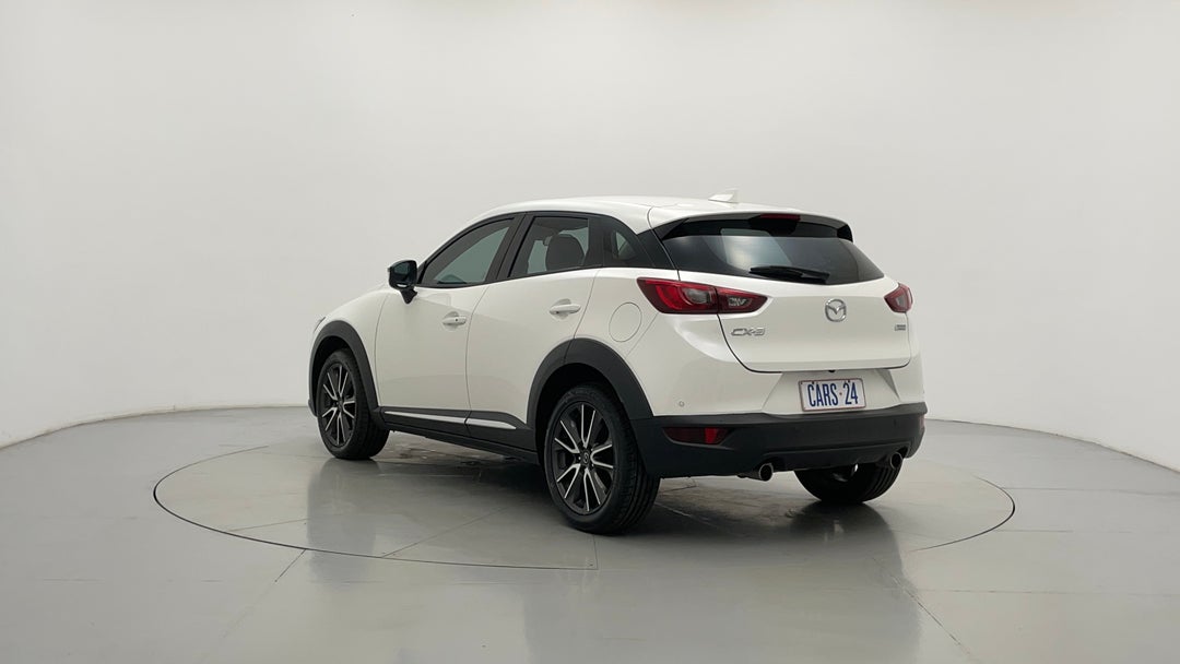 Left Back Diagonal (45- Degree) View