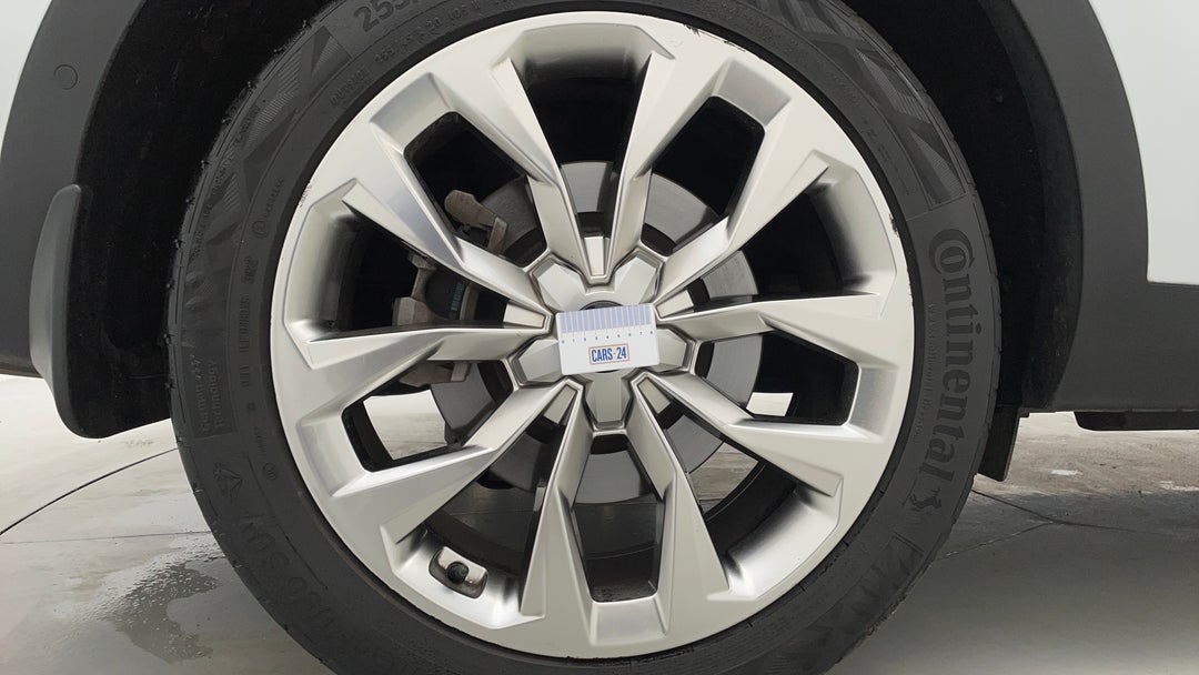 Wheels Rim Rear RHS Gutter Rash