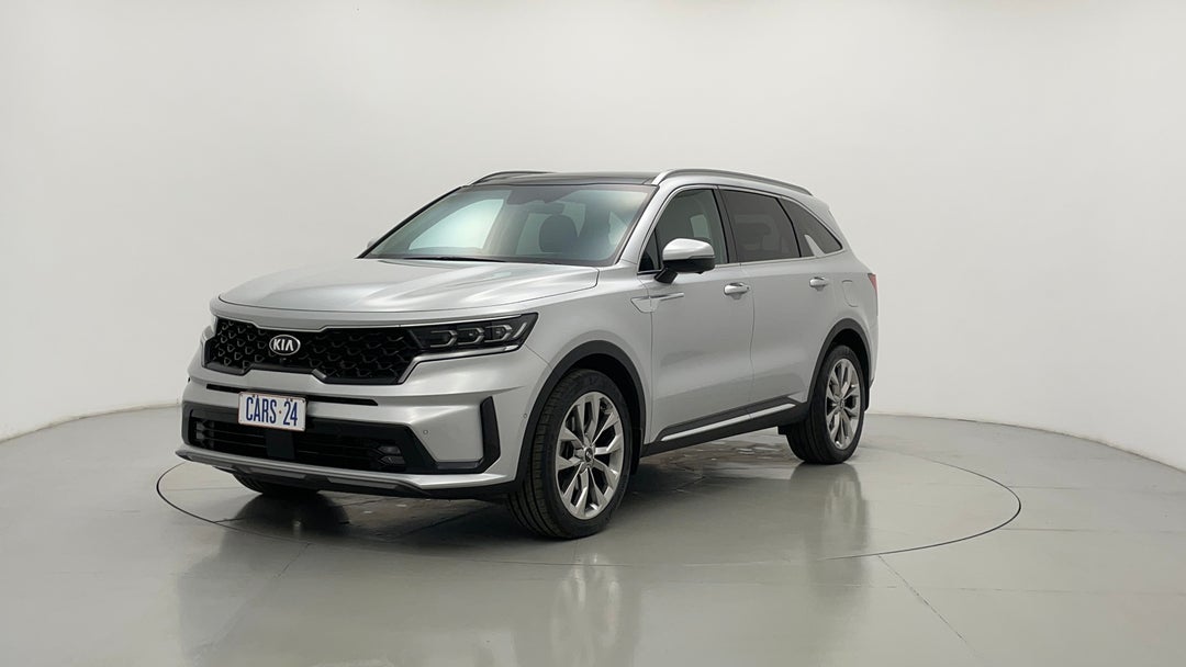 Left Front Diagonal (45- Degree) View