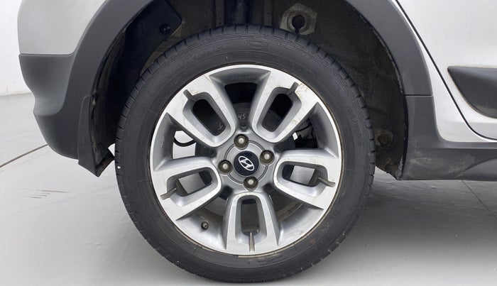 2015 Hyundai i20 Active 1.2 SX, Petrol, Manual, 69,033 km, Right Rear Wheel