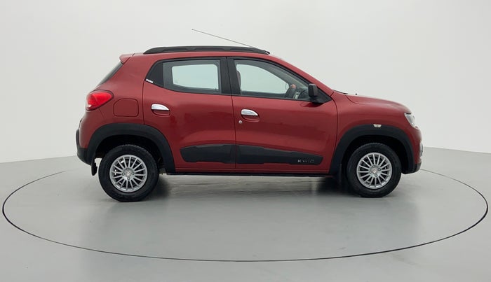 2016 Renault Kwid RXT Opt, Petrol, Manual, 31,338 km, Right Side View