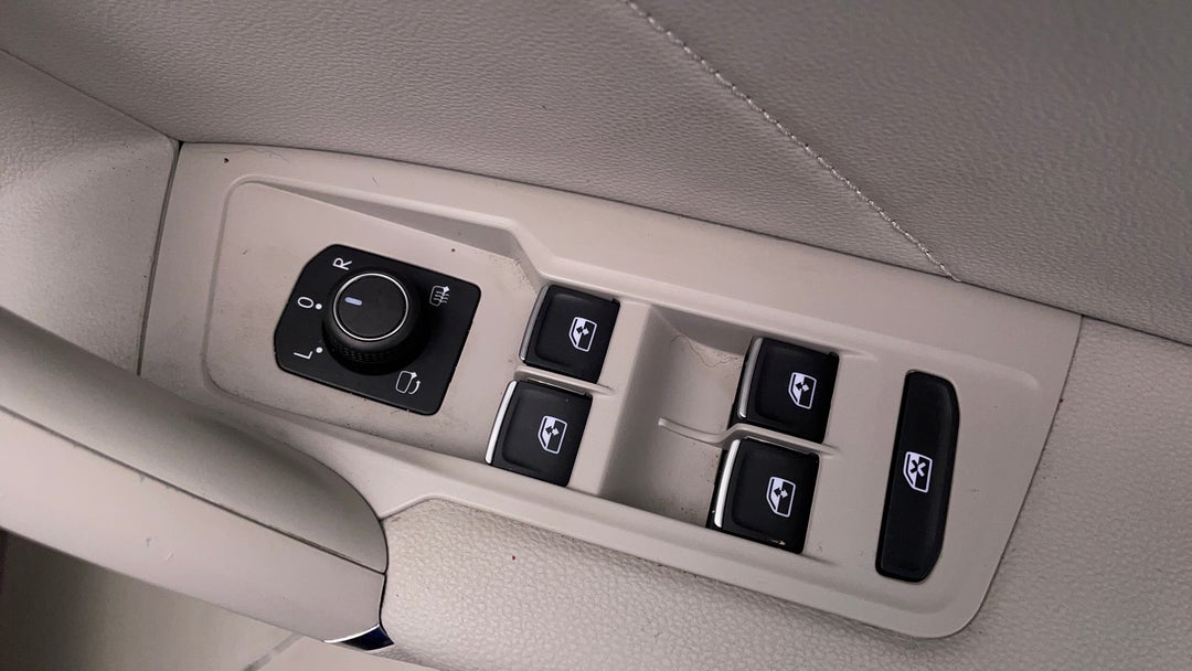 Drivers Side Door Panel Controls