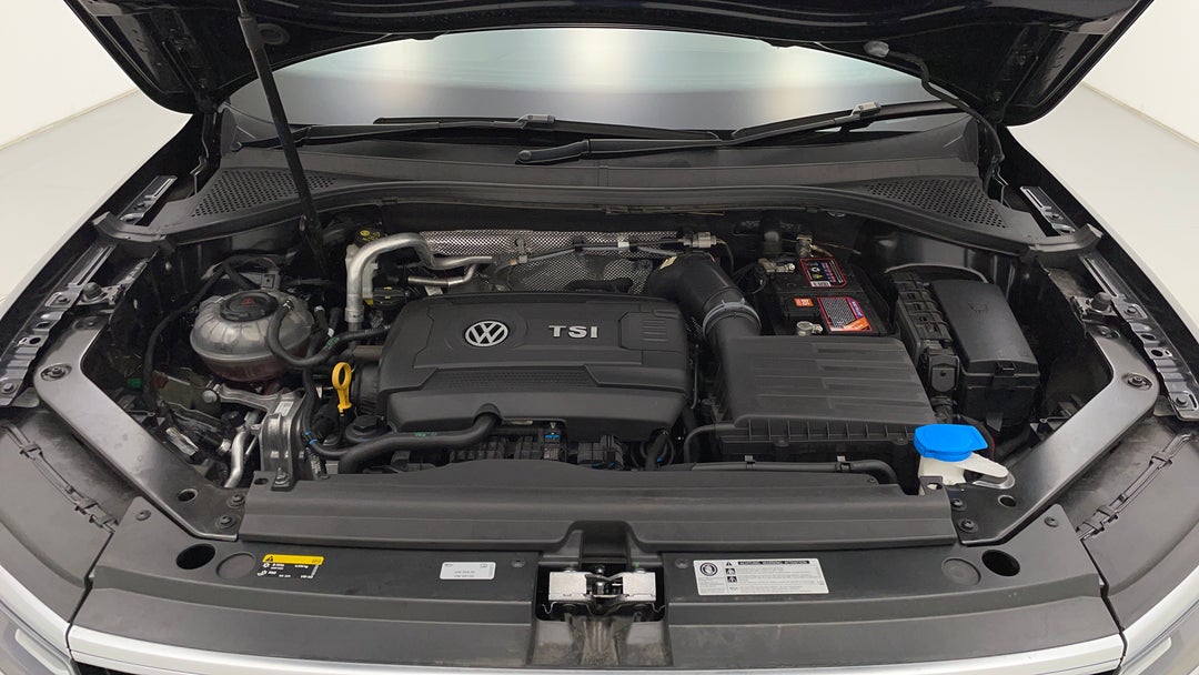 Open Bonnet (Engine)
