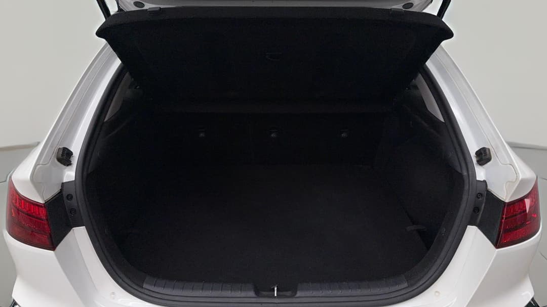 2018 Kia Cerato Sport+ Safety Pack, Automatic, 101552 km, Boot Inside View
