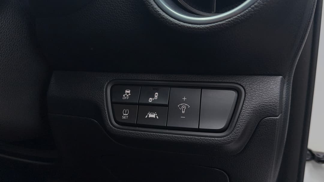 2018 Kia Cerato Sport+ Safety Pack, Automatic, 101552 km, Utility Switches/Buttons