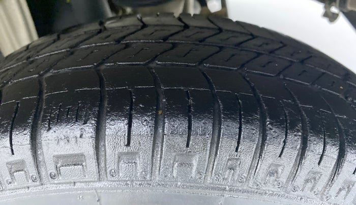 2018 Maruti Alto 800 LXI, Petrol, Manual, 39,904 km, Left Rear Tyre Tread